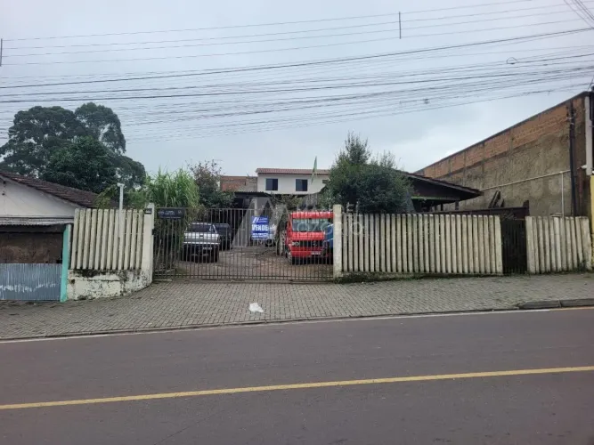 Sobrado à venda em Iguaçu, Araucária | 3 dorms, 100m²