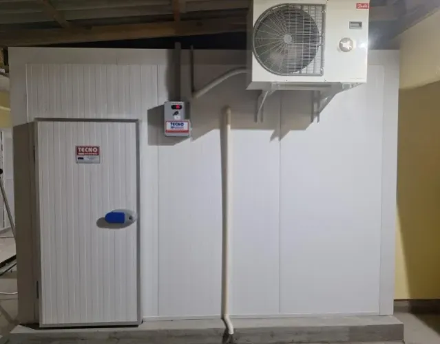 CAMARA RESFRIADA 3X2 SOB MEDIDA S/ PISO