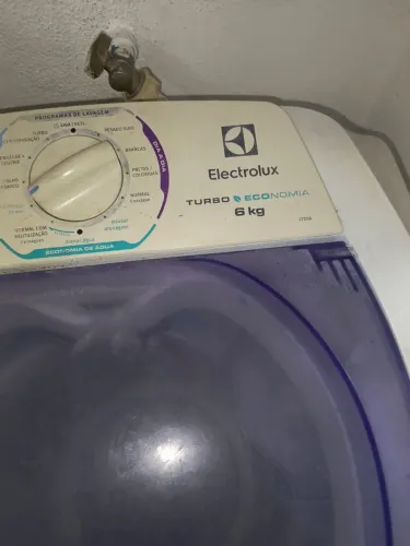 Tanquinho de lavar roupa