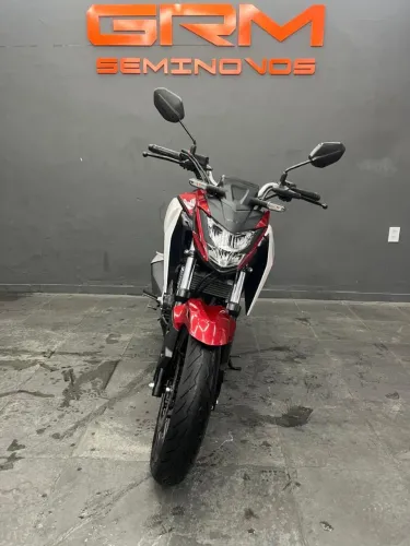 Honda CB300 twister