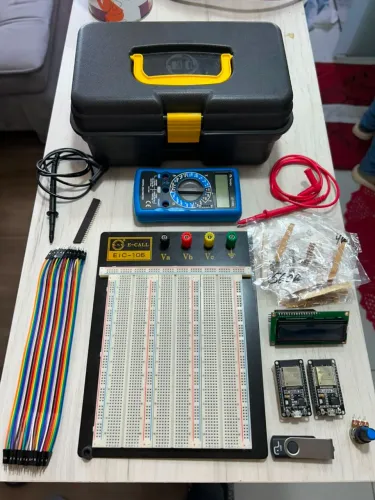 KIT ELETRONICA - MULTÍMETRO, PROTOBOARD ETC