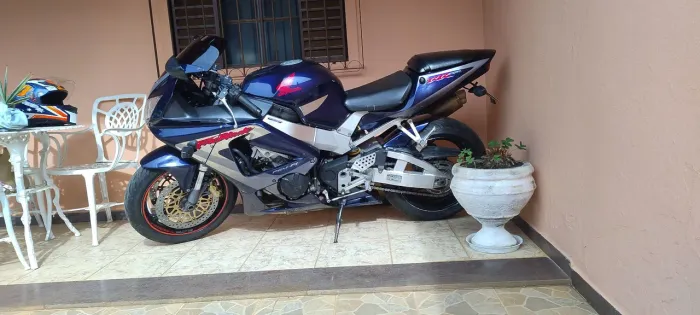 CBR 929 Fireblade 