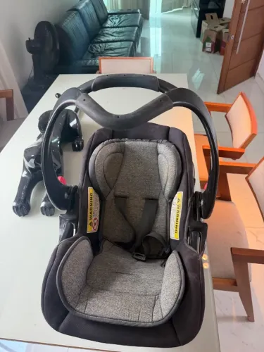 Bebê conforto - marca Baby Trend EUA