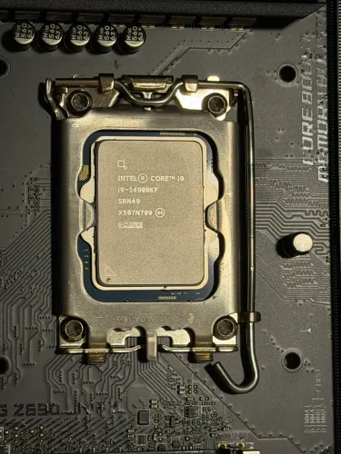 KIT i9-14900KF + Z690