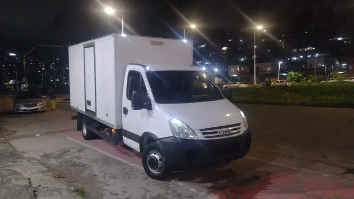 Iveco Daily 55c16 3.0 16V Turbo Diesel Mec. 2012