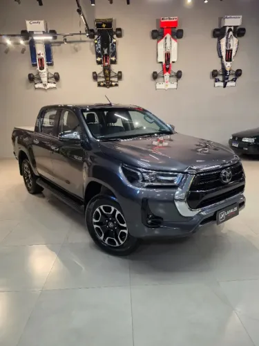 Toyota Hilux CD SRX 4X4 2.8 TDI 16V Diesel Aut. 2021