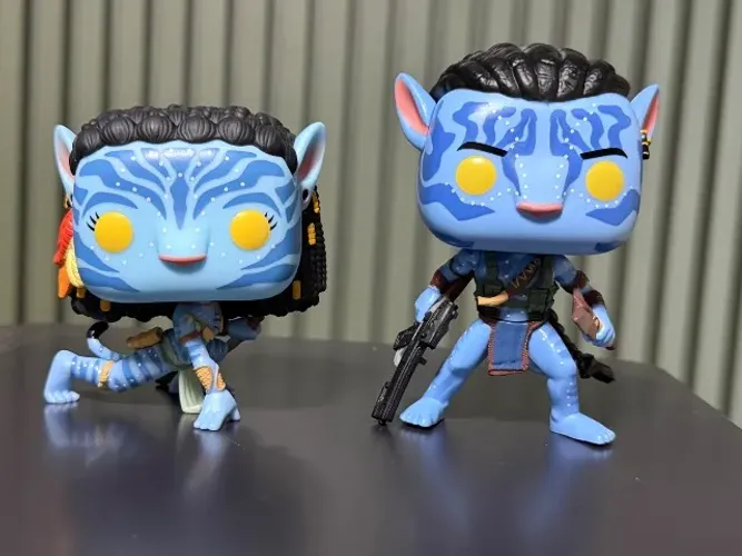 Funko Avatar Jake Sully + Neytiri (ORIGINAIS SEM CAIXA)