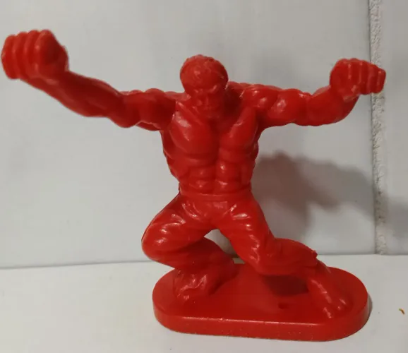 Boneco antigo do Hulk da marca Guliver.