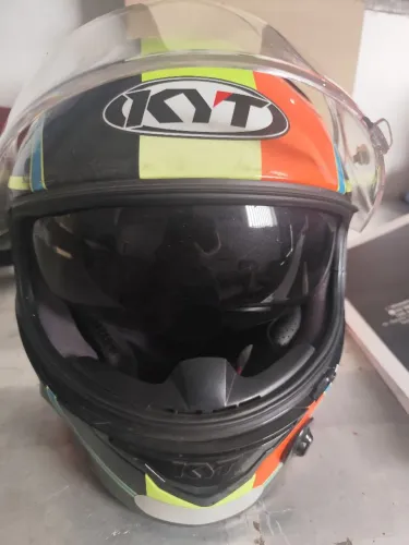 Capacete Kyt XL. FAVOR só chamar se for comprar 
