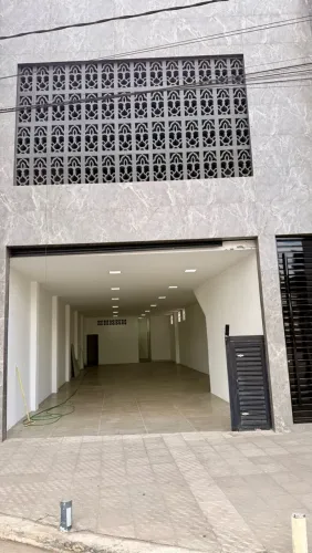 Galpão Comercial / Ponto Comercial