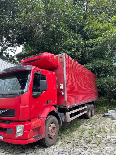 Caminhão frigorífico 
