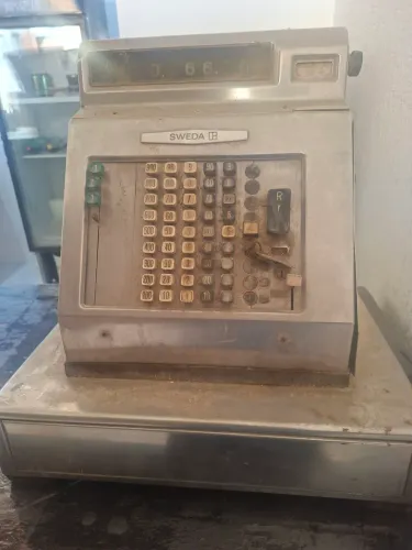Caixa registradora antiga - SWEDA