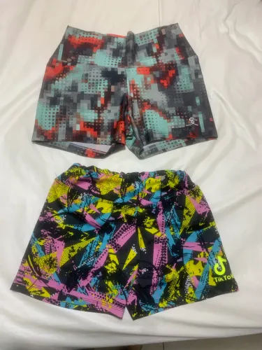 Dois Shorts de academia tamanho P (36/38)