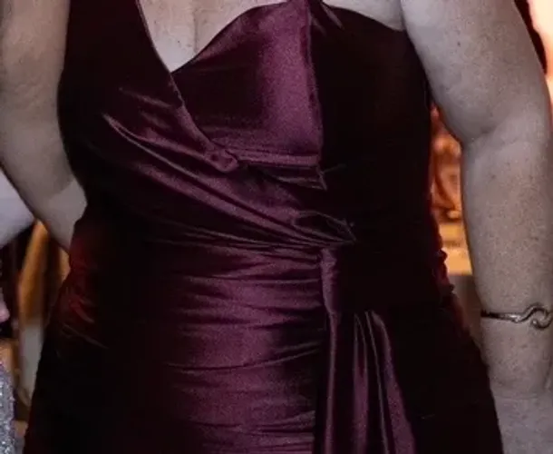 Vestido vinho de festa