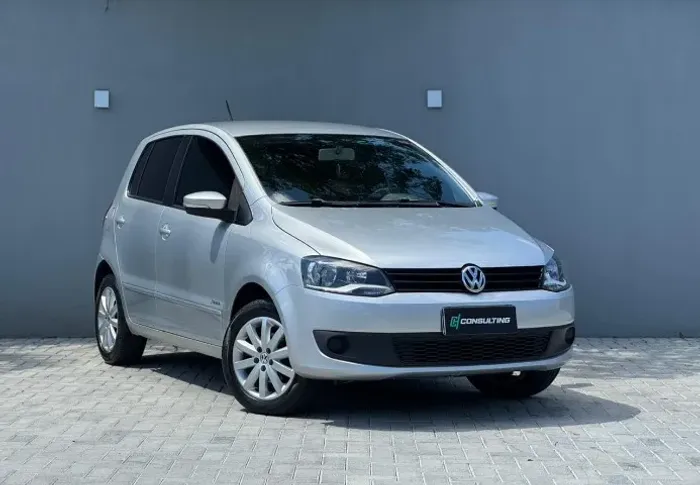 Volkswagen Fox 1.0 MI Total Flex 8V 5P 2014