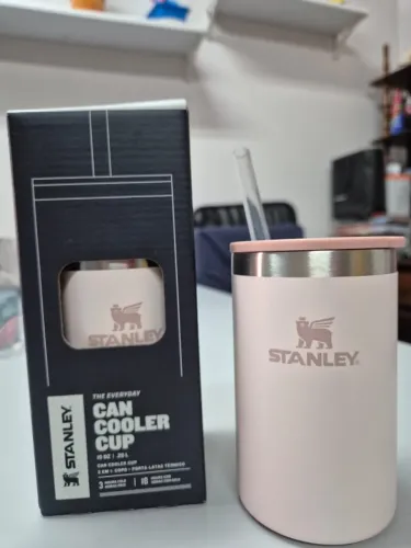 Copo Stanley Can Cooler com canudo cor Rose Quartz 296ml NOVO
