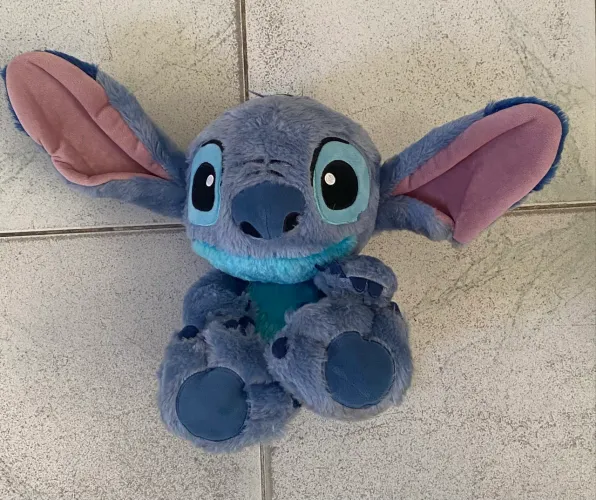 pelúcia disney stitch big feet