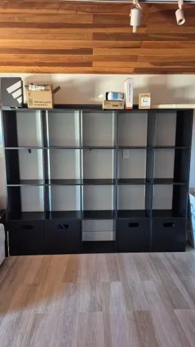 Estante Celula Preta 212x170cm