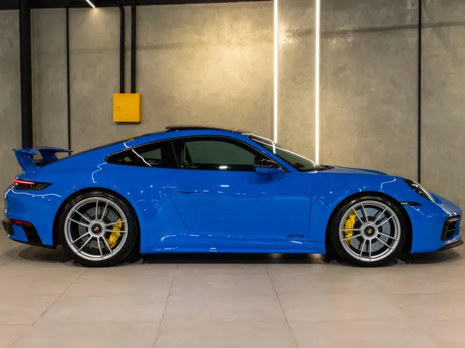 Porsche 911 Carrera 4 GTS Coupe 3.0 24V (991) 2024