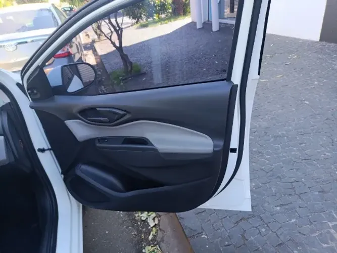 Chevrolet Onix Hatch LT 1.0 8V Flex Mec. 4P 2017