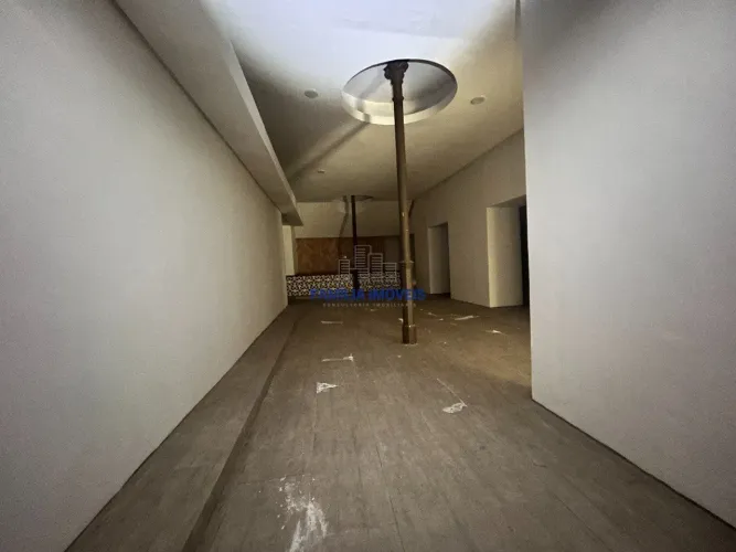 Loja para alugar de 760 m² no Centro de Santos SP