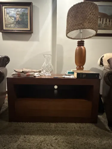Rack para TV baixo
