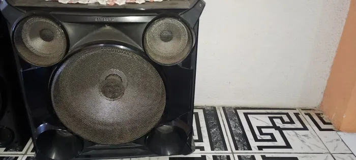 Caixas de som Samsung FS 8000 em perfeito estado 2 no total