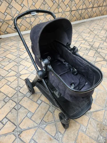 Carrinho de bebê Maxi Cosi Anna + bebê conforto 