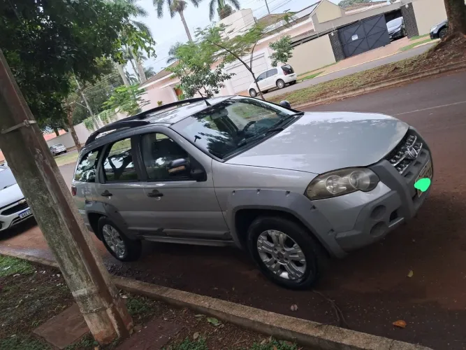 Fiat Palio Weekend Adventure Locker 1.8 Flex 2010