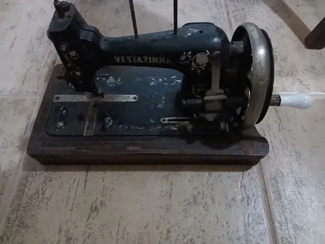 Maquina de costura Antiguidade