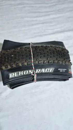 Pneus maxxis 29 X 2.4 rekon race