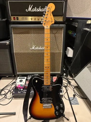 Guitarra Fender Telecaster Classic 72 Deluxe