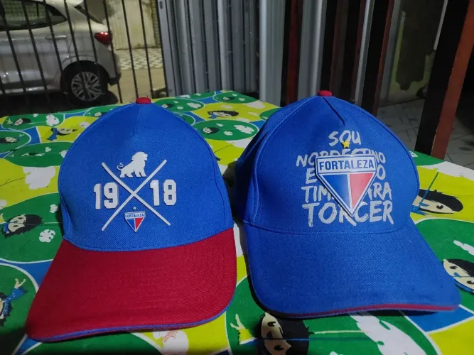 Bonés do fortaleza