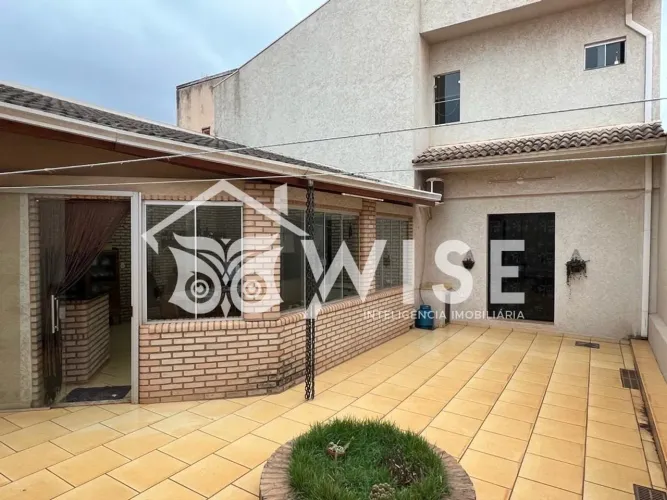 Casa disponível para venda no Residencial Jardim Monte Carlo, em Assis