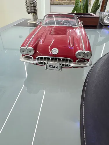 Chevrolet Corvette 1958 - Escala 1/12 