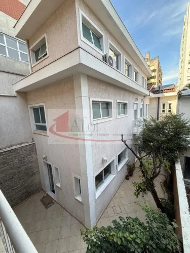 Linda Casa Comercial para locação em perdizes com 420 m² de área construida e espaço para