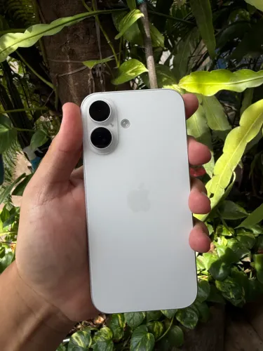 iPhone 16 128GB Branco Todo Original C/ Caixa IMPECÁVEL