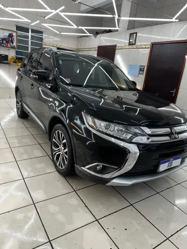 Mitsubishi Outlander 2.0 16V 160cv Aut. 2016