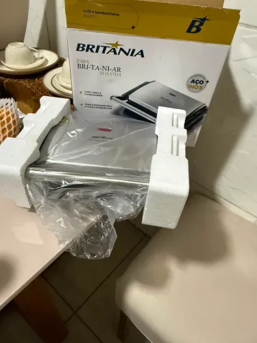 Sanduicheira Britânia 