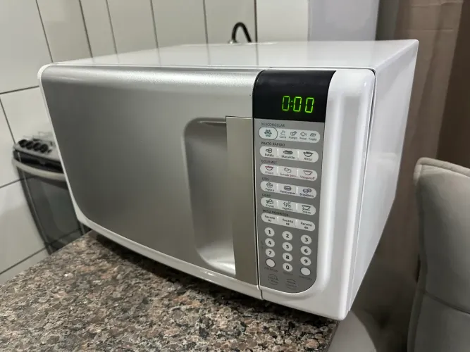 Microondas 30 litros grande Electrolux