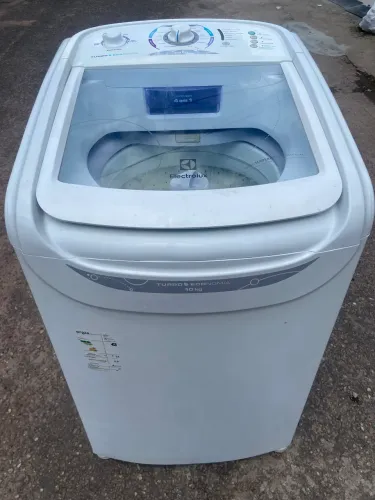 POR 650 REAIS MÁQUINA DE LAVAR ROUPA ELETROLUX 10KGS