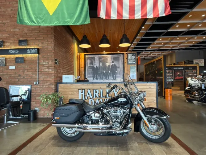 Harley-Davidson Heritage Softail Classic HERITAGE SOFTAIL CLASSIC