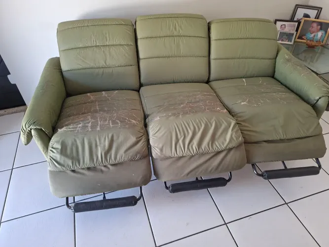 Sofá lafer 03 lugares mais 02 poltronas