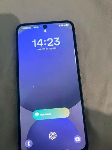Celular Samsung s24 FE com apenas 5 meses de uso , celular em otimo estado de conservação