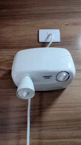 Chuveiro 220v com pressurizador 