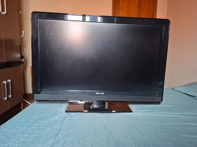 TV LCD PHILIPS 42"