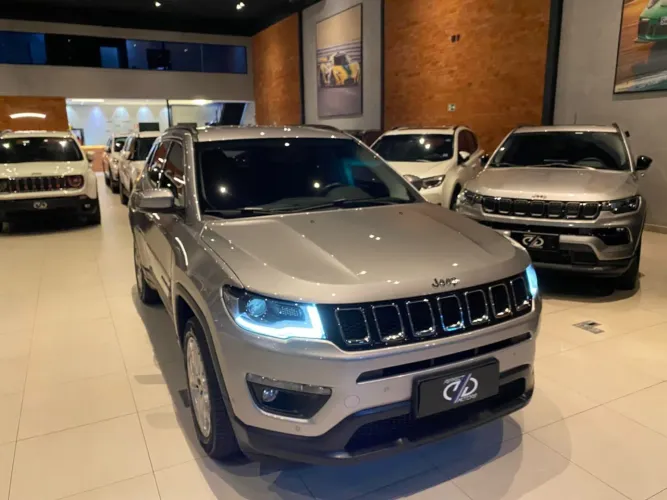 Jeep Compass Longitude 2.0 4X2 Flex 16V Aut. 2021