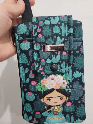 Carteira porta celular em tecido