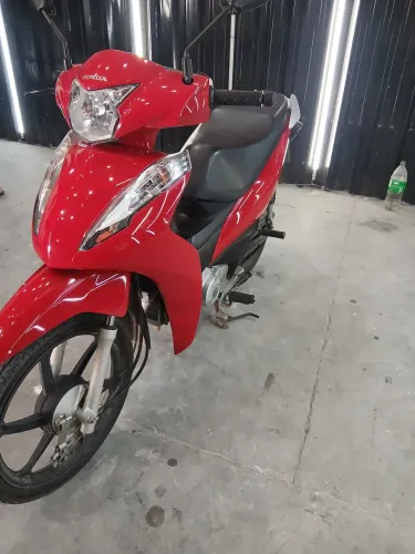 Biz 110 perfeita único dono nada pra fazer 