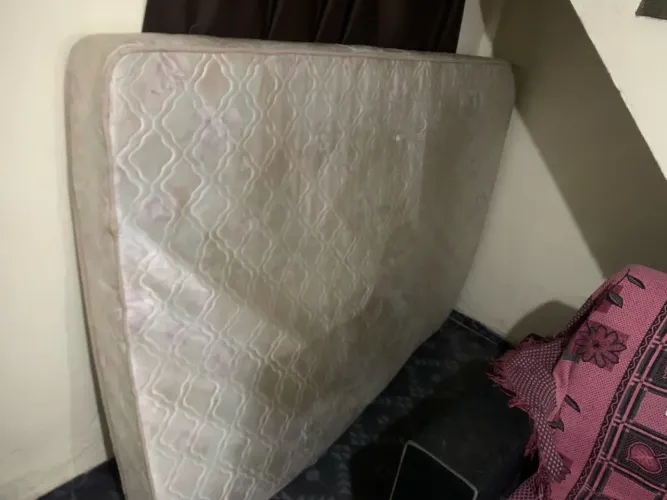 Colchão de casal 